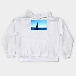 View in Amalfi coast at a boat sailing across the Tyrrhenian Sea with skippers Kids Hoodie